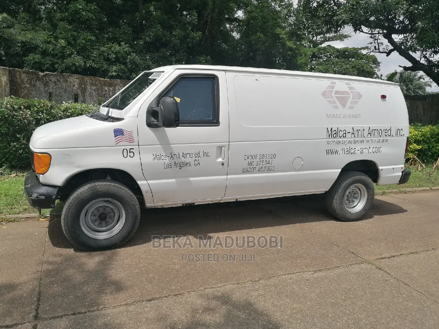 Ford E350 2008 White