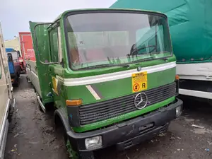 Mercedes Truck Pickup 813 Green
