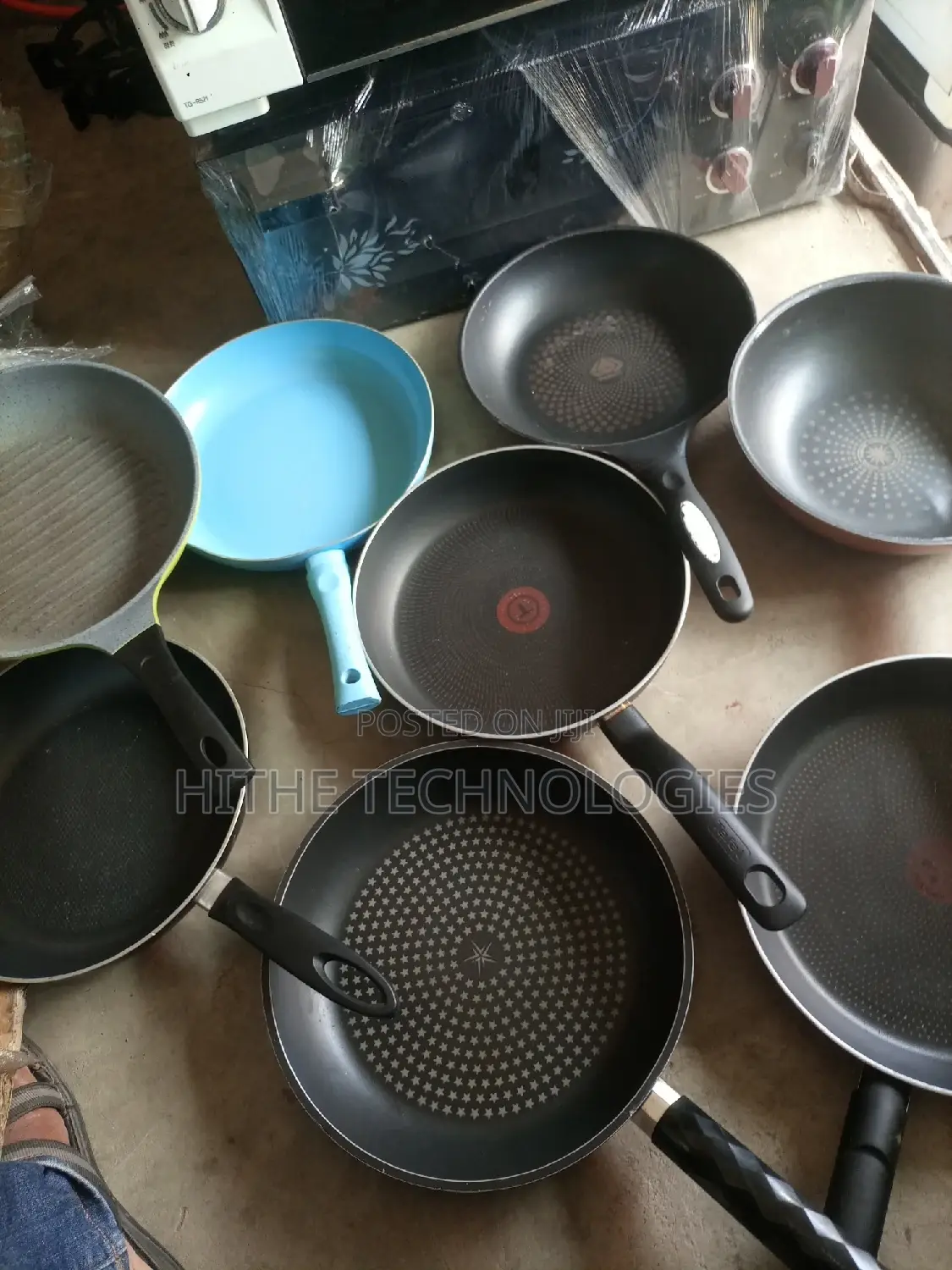 Non Stick Frying Pans (Tokunbo)