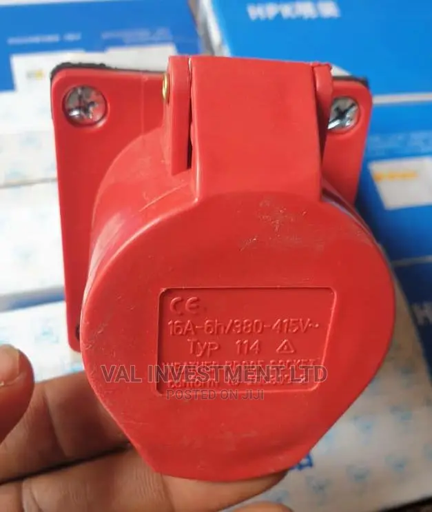 16amps 4 Pin Sucket