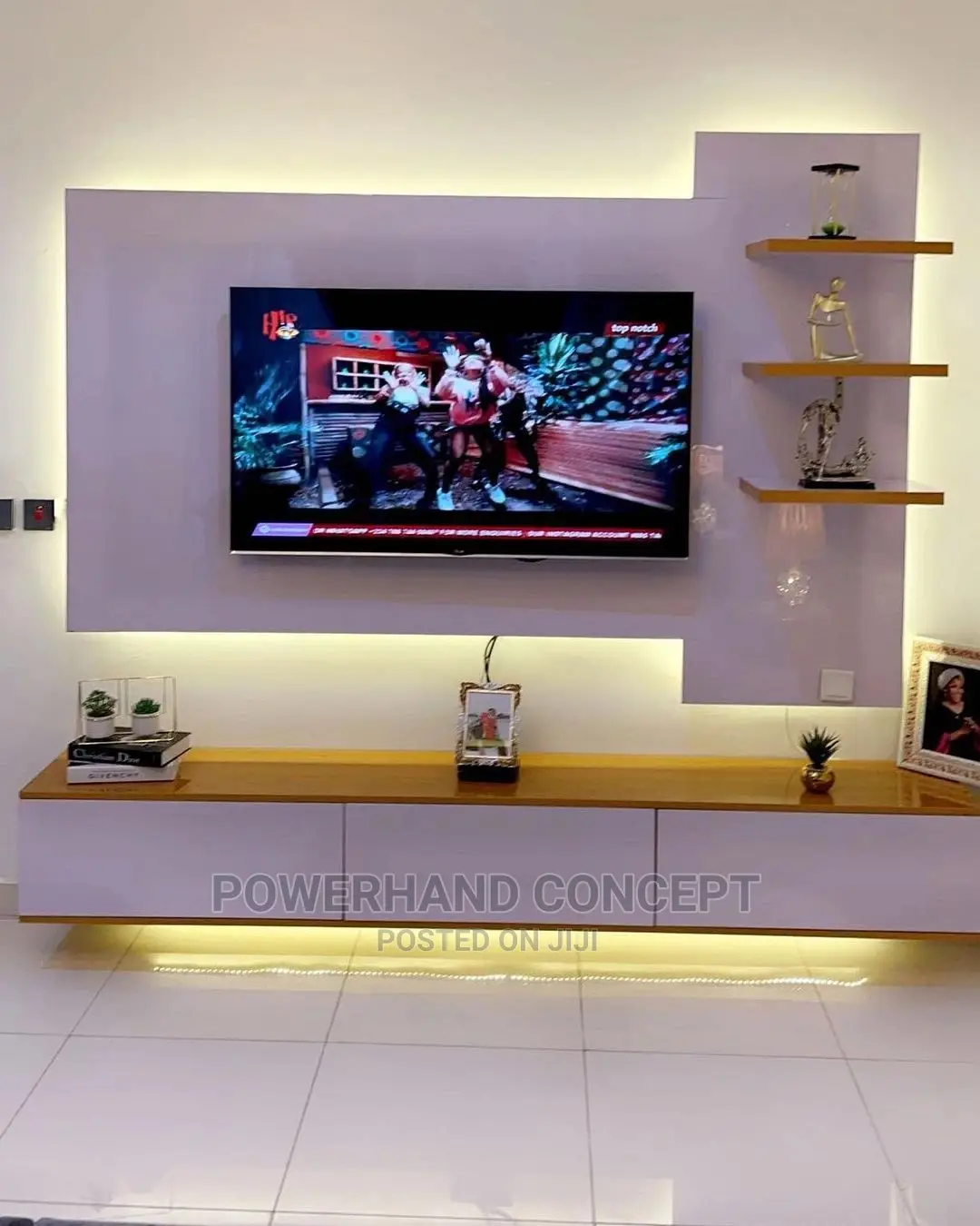 Cladding Tv Satnd