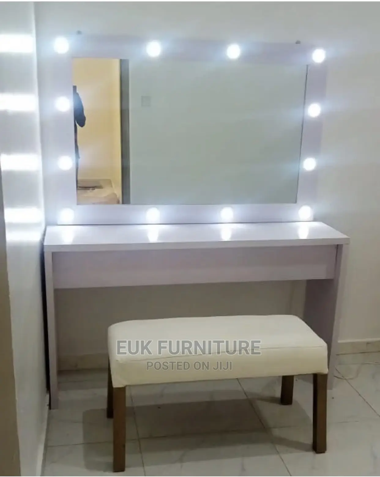 Beautiful Dressing Console