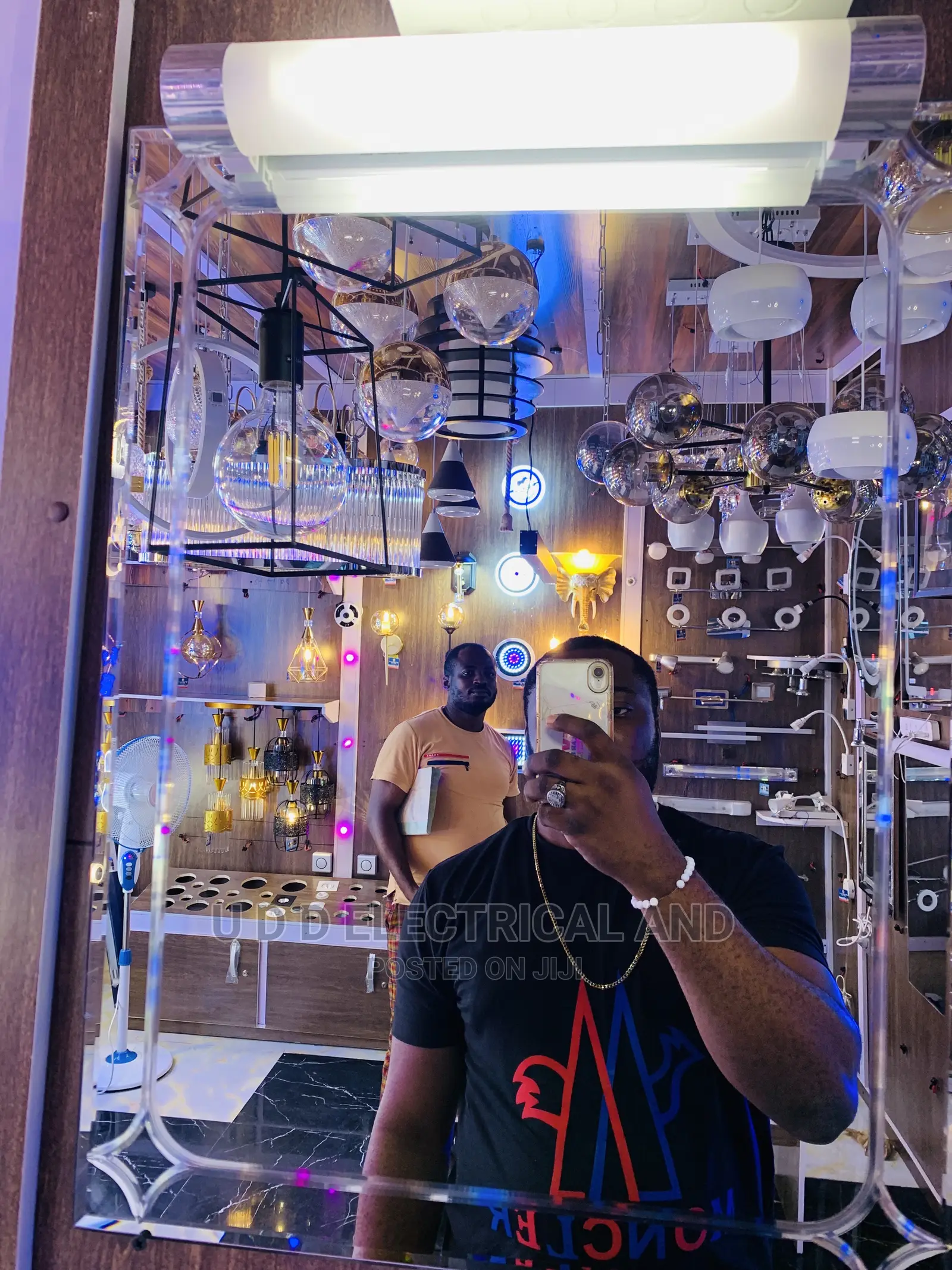 L E D Mirror Wall Mount Light Very Quality