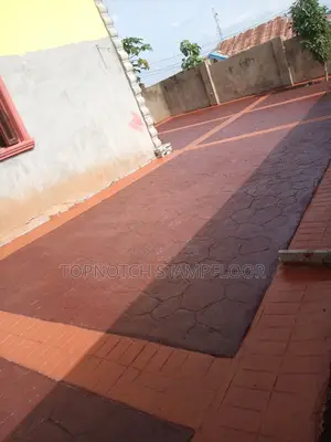 Colorful Solid Floor Design Services
