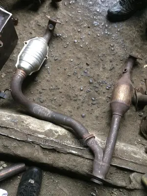 Engine Catalyst Toyota FJ Cruiser
