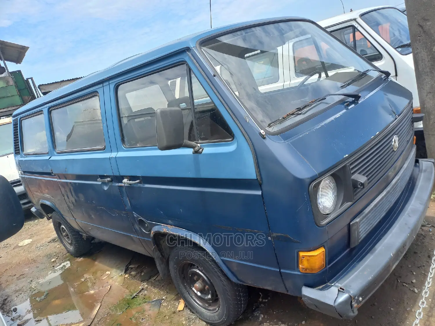 Volkswagen Transporter 2000 Blue