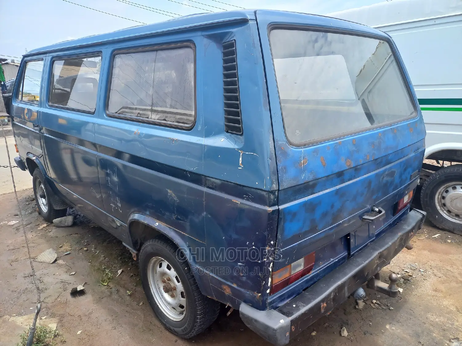 Volkswagen Transporter 2000 Blue