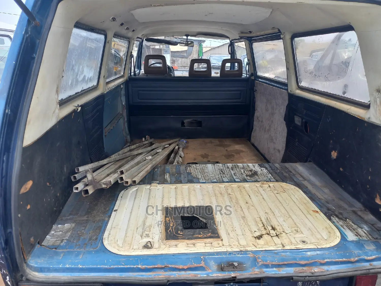 Volkswagen Transporter 2000 Blue