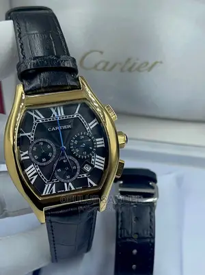 Genuine Leather Cartier Men Wristwatch