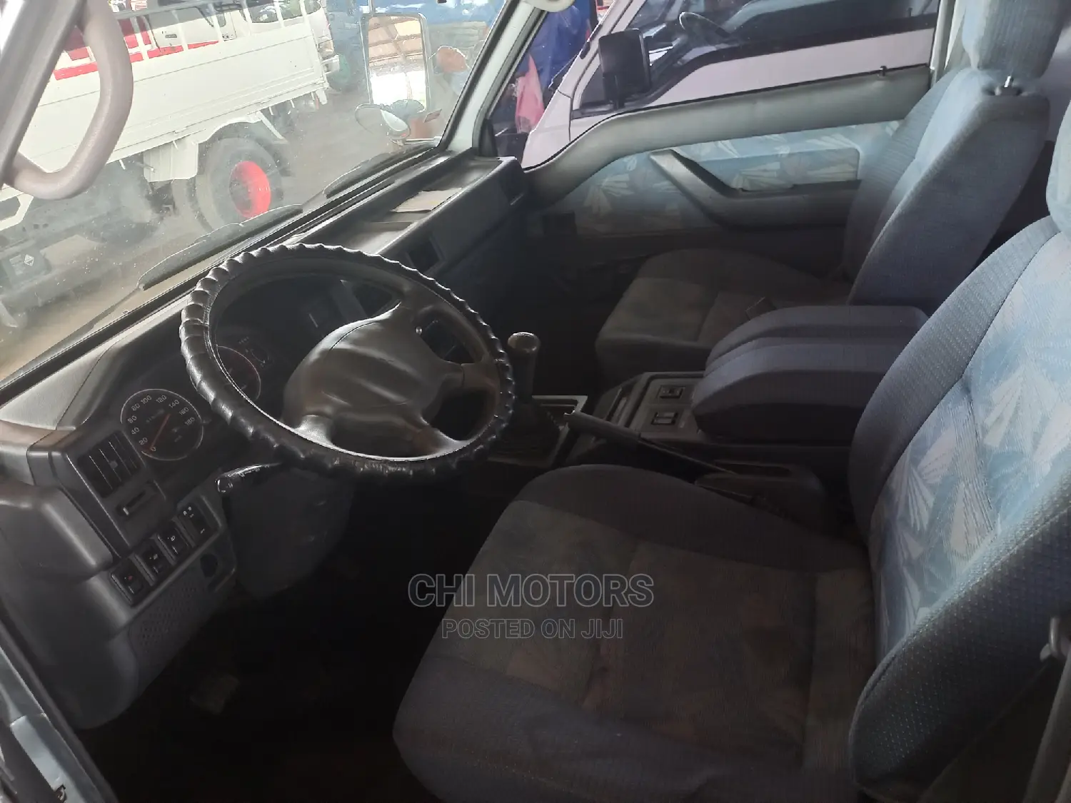 Mitsubishi Delica 2006 Silver