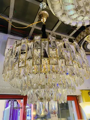 Dubai L E D Crystal Chandelier By600 Very Bright and Quality