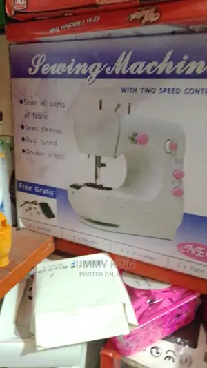 Home Handwork Electric Mini Sewing Machine