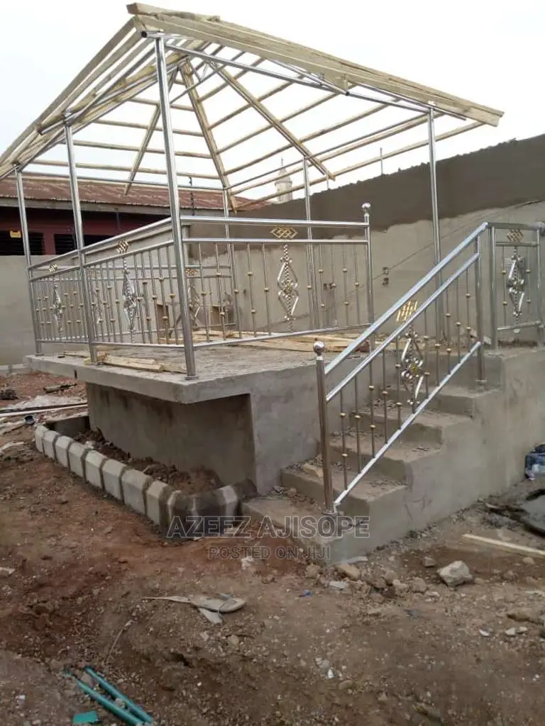 Stainless Steel Bar Design