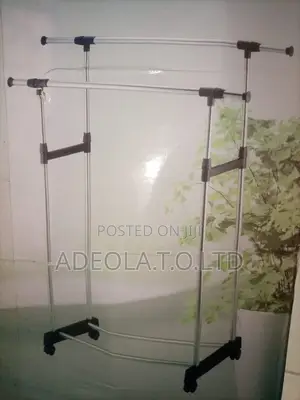 Double Pole Hanger