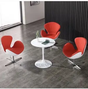 Classy Visitor’S Chair