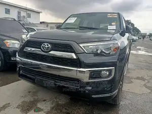 Toyota 4-Runner 2015 Black
