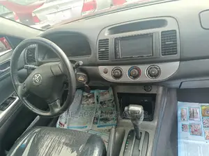 Toyota Camry 2005 Red