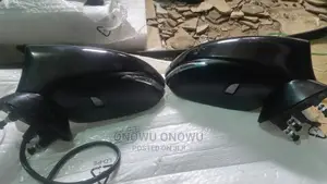 Lexus Is250 Set of Side Mirror 2015 Model With Pointers