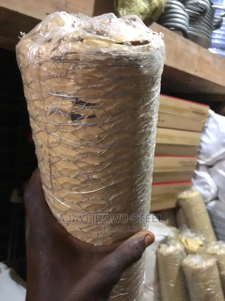 Chicken Net Wire 4ft By 150ft