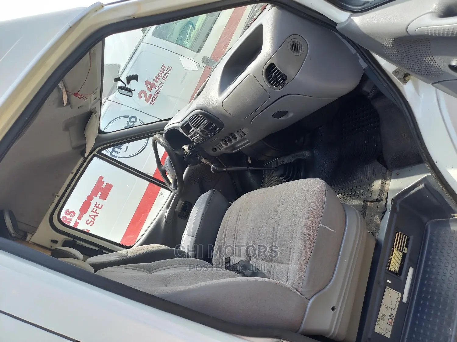 Ford Transit 2005 White
