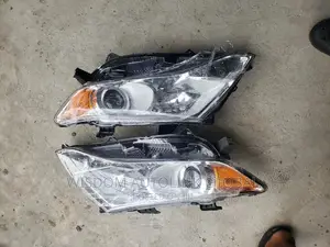 Headlights For Toyota Venza 2009-2013 Brand New One