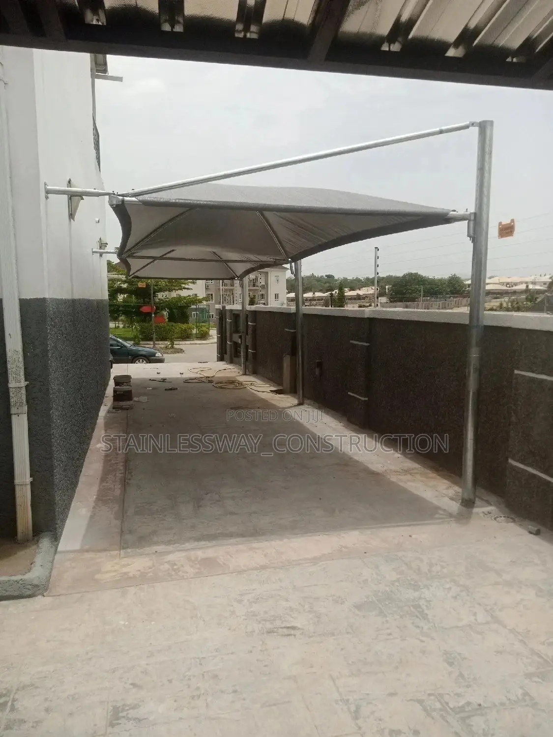 2 Carport Work 2.7/10