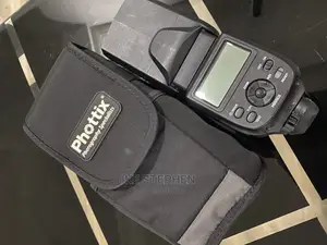 Camera Speed Lite Flash (Phottix Mitros Flash)