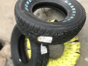 Quality Dunlop Tyres 275/70/16 for 4runner Jeeps