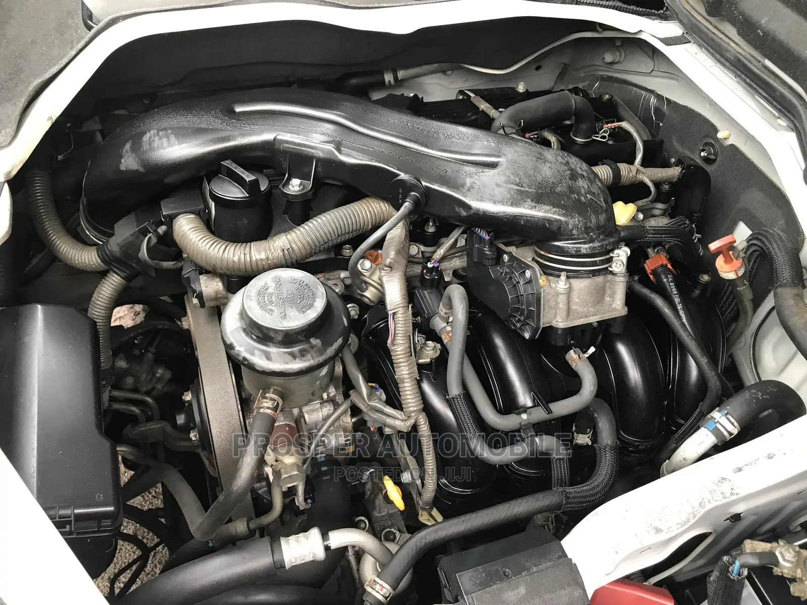 Toyota HiAce 2010