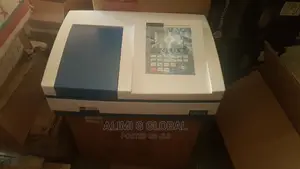 UV-VIS Spectrophotometer