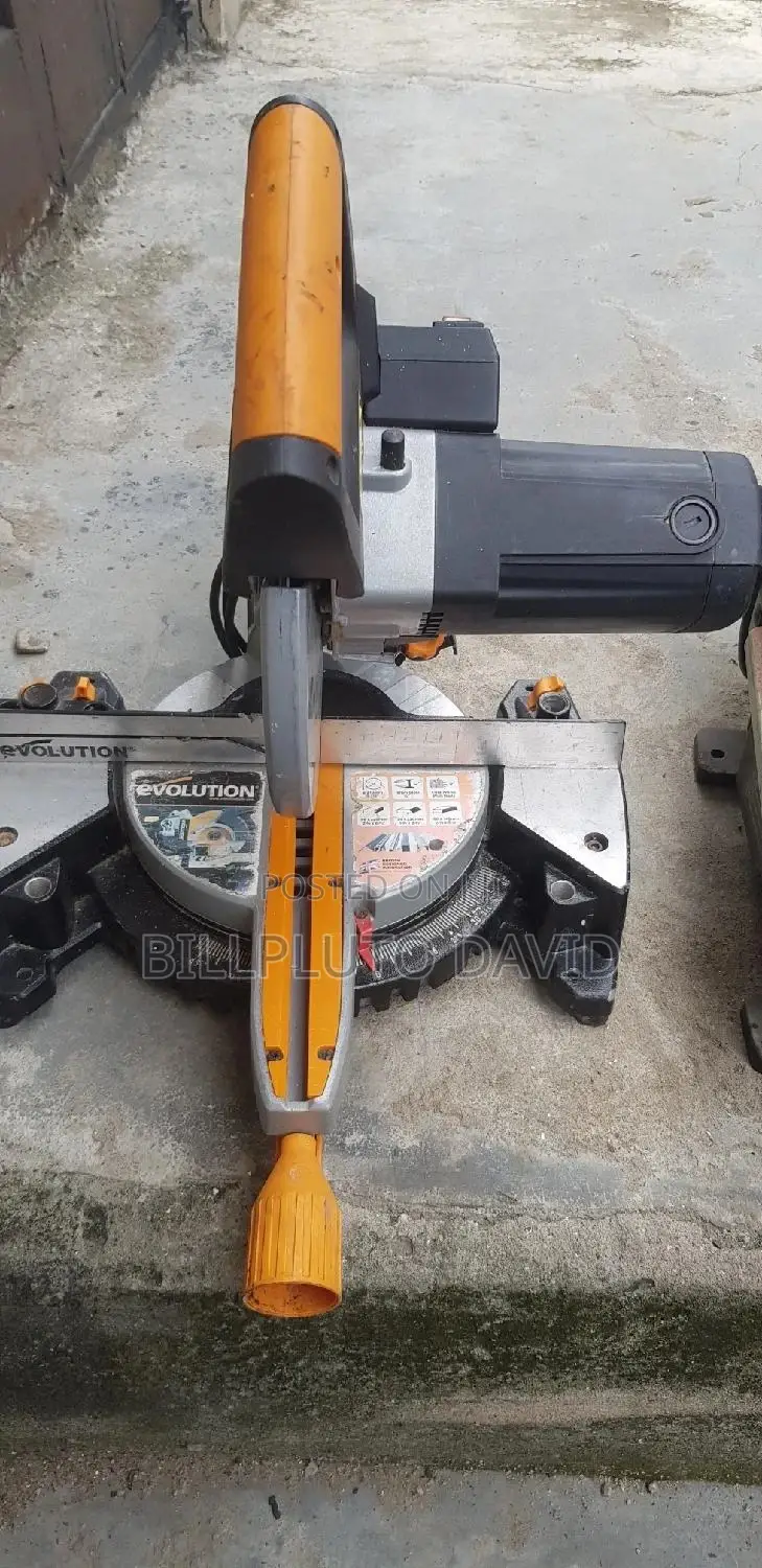 Evolution Mitre Saw Machine