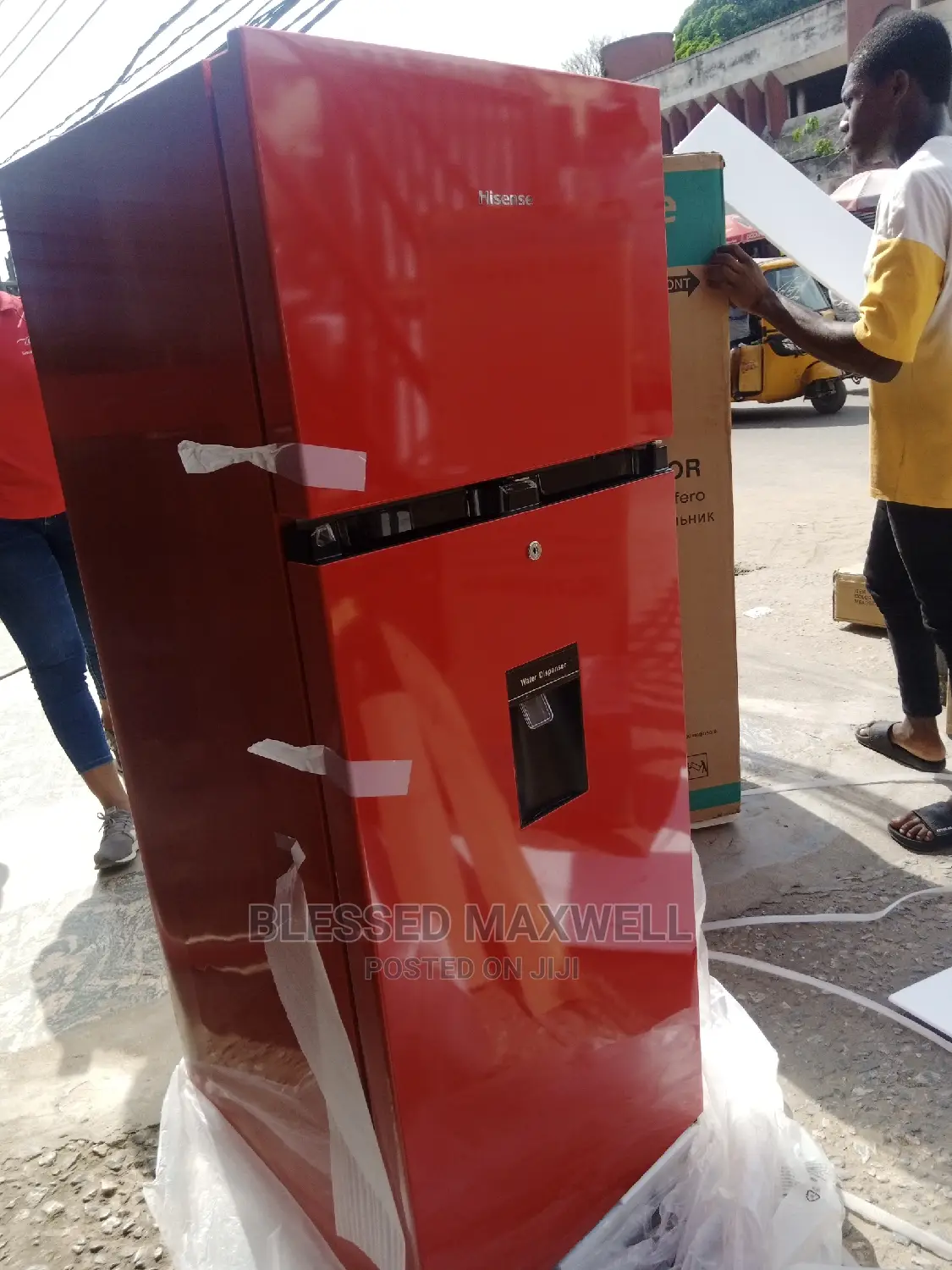 (REF 205 DRB) Hisense Refrigerator