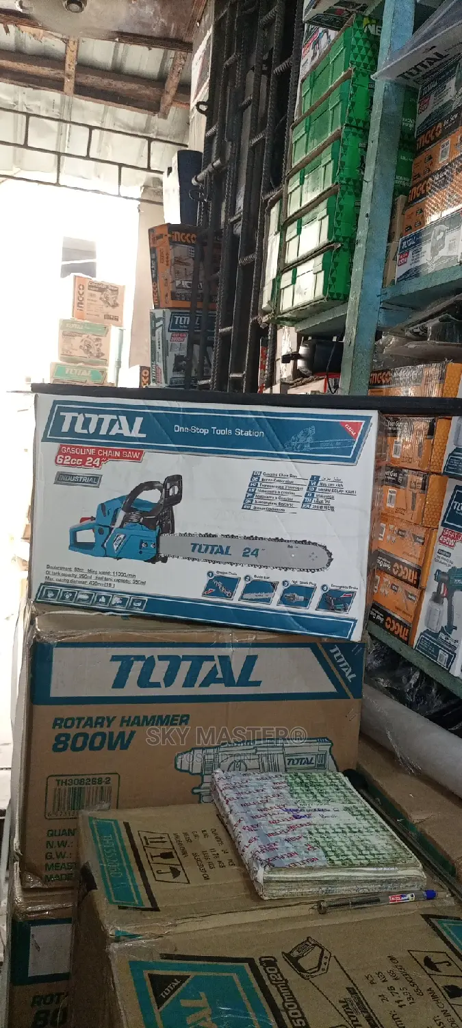 Total Gasoline Chain Saw