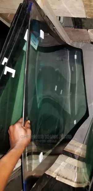 Front Wind Screen 2003-2006 Accord