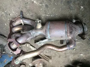 Engine Catalyst Toyota Corolla 2018