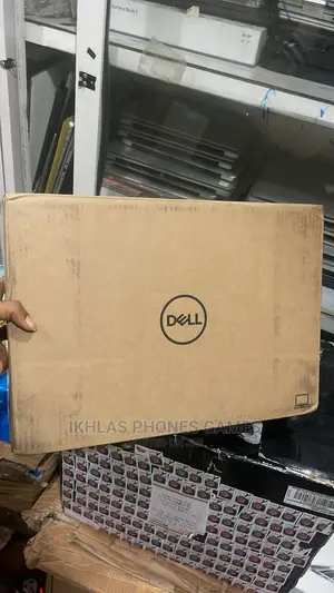 New Laptop Dell XPS 15 32GB Intel Core I9 1T