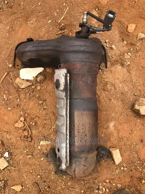 Engine Catalyst Toyota Camry 2.7 Up Sensor