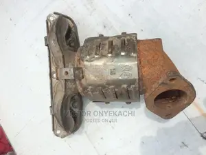 Engine Catalyst Hyundai Sonata 2012
