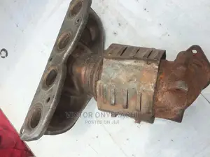 Engine Catalyst Hyundai Sonata 2012