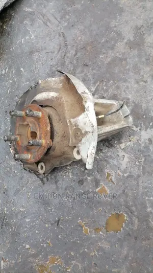 Front Hub for Range Rovers Evoque