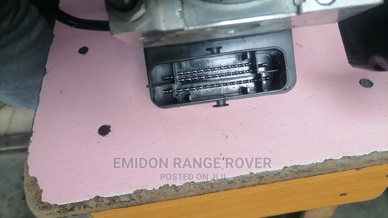 RANGE ROVER Evoque Abs Pump
