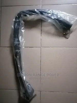 RANGE ROVER Evoque 2012 Up Radiator Host