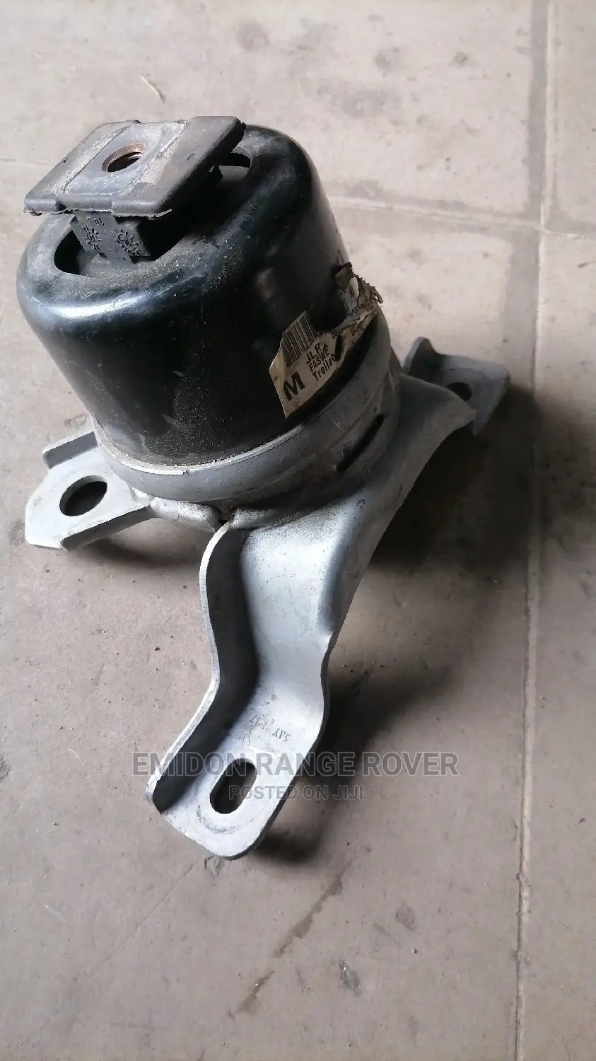 RANGE ROVER Evoque Down Engine Sit