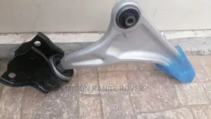 RANGE ROVER Evoque Lower Arm