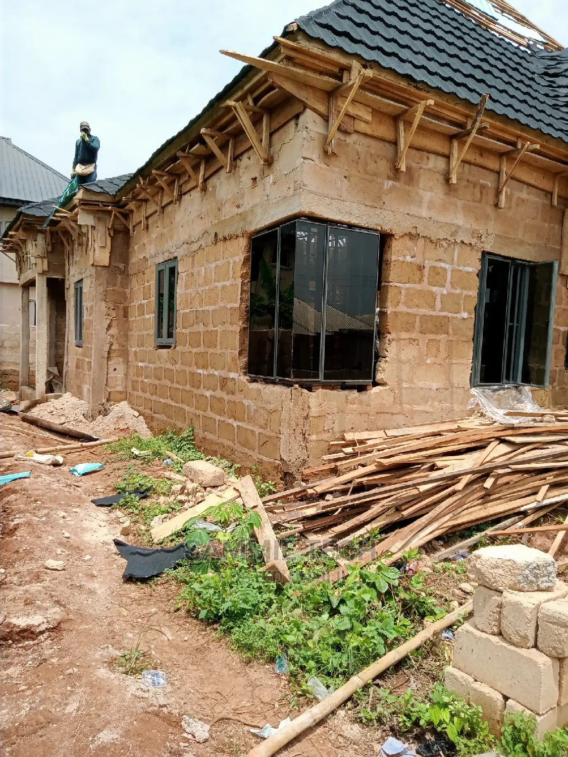 Transform and Structural Casement Window With Buglary