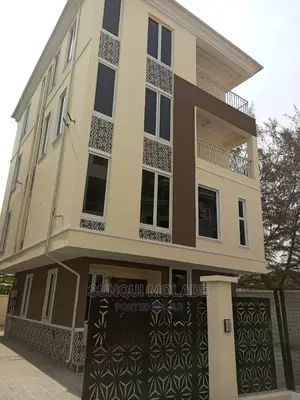 Furnished 5bdrm Duplex in Banana Island for Rent