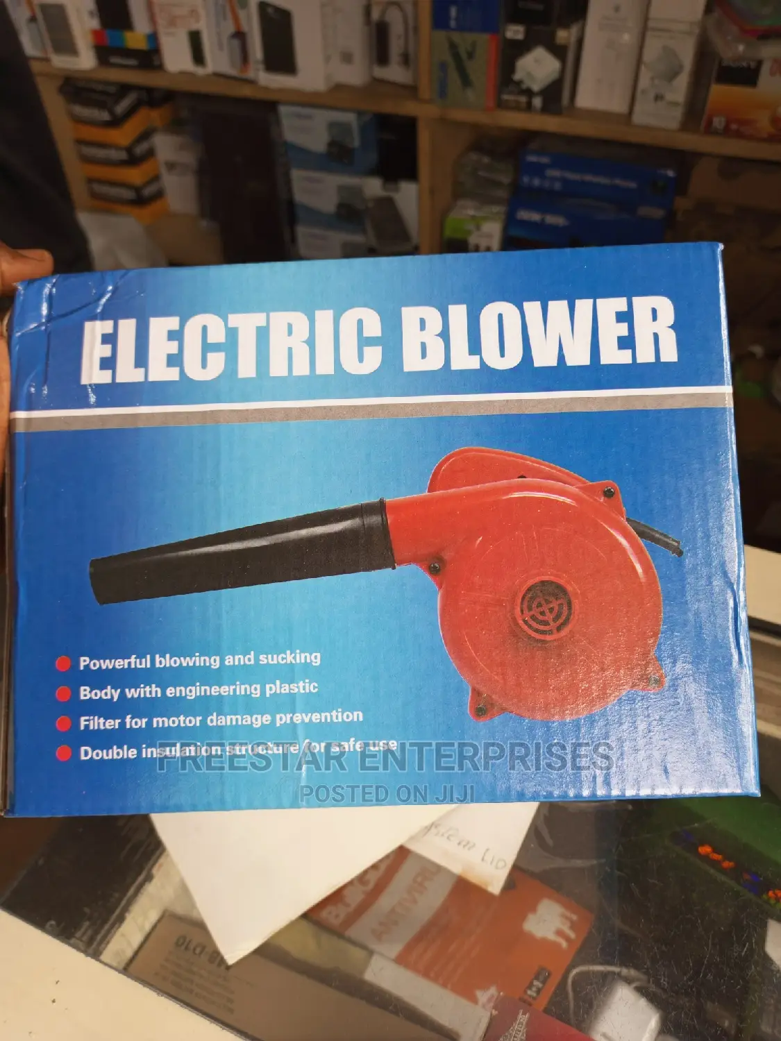 Blower 700W Electric Blower. 700watts Electric Blower.