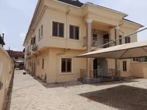 5bdrm Duplex in Ago Palace for sale