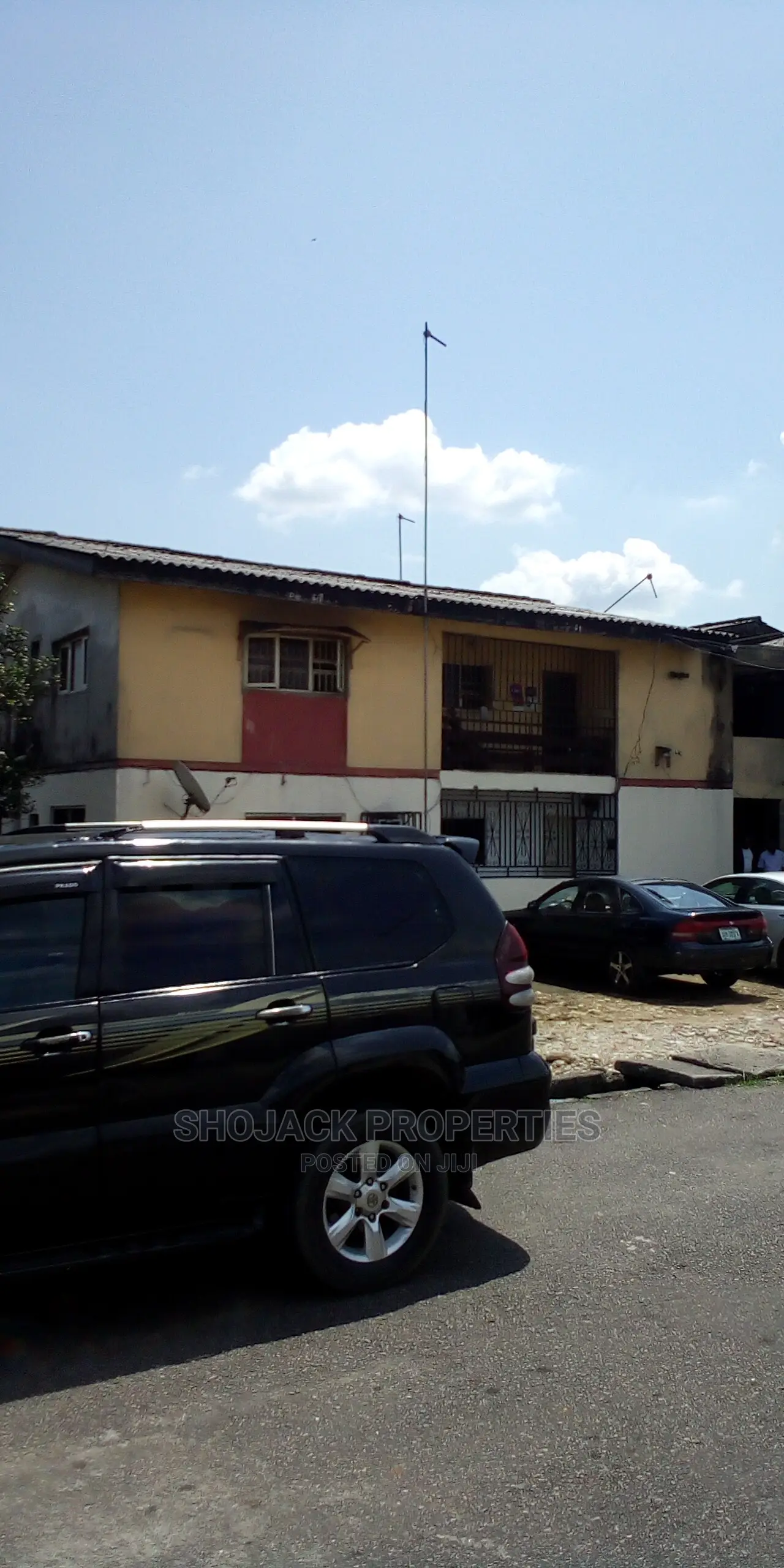 2bdrm Block of Flats in Elekahia Housing for sale