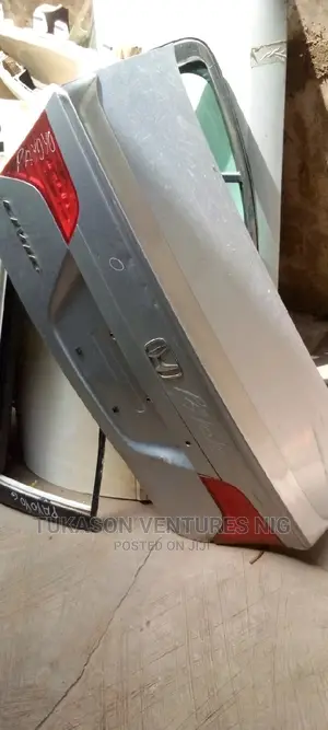 Boot 2006 Honda Civic America Spec